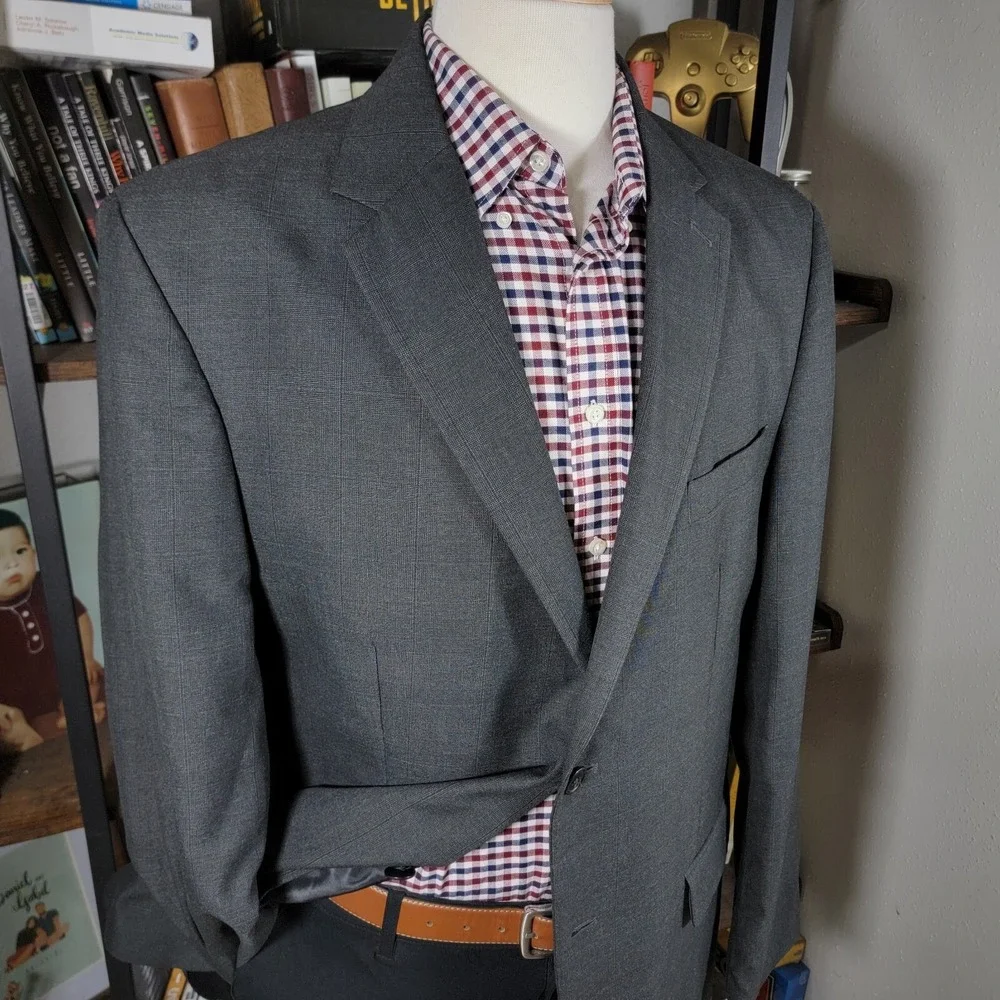 Merona‎ Men's Sport Coat Blazer Two Button Gray Plaid Polyester Blend Size 44L